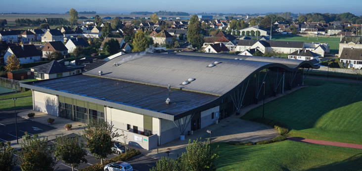 Aménagement des Vestiaires dans la salle omnisport à CARPIQUET (14) Aménagement des Vestiaires dans la salle omnisport à CARPIQUET (14)